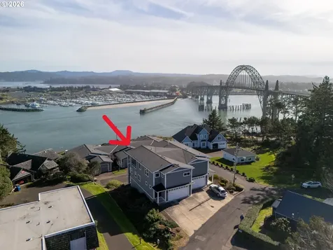 1133 SW 12th Street Newport OR 97365