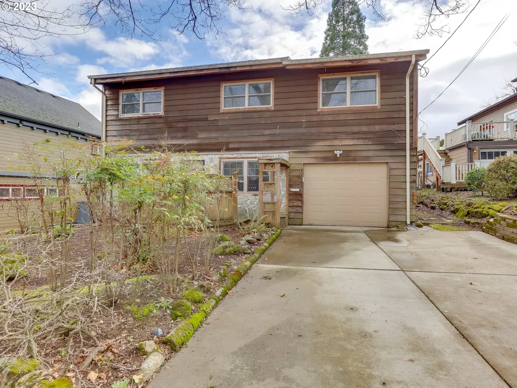 1614 Sw Hume Court Portland OR 97219