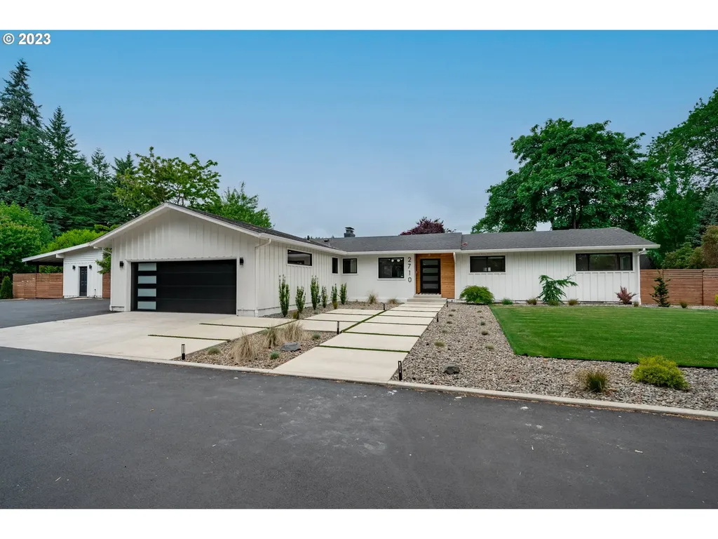2710 Ne 143rd Street Vancouver WA 98686