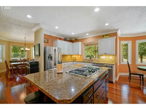 7495 Battle Creek Road SE Salem OR 97317
