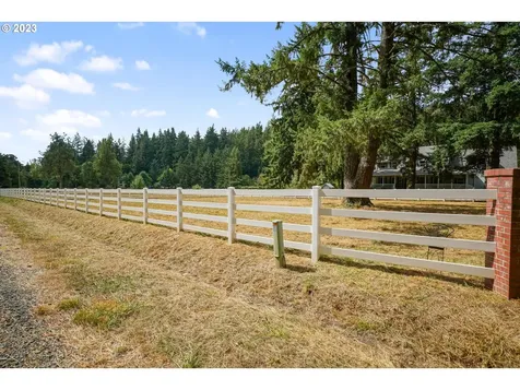 7495 Battle Creek Road SE Salem OR 97317