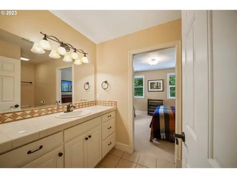 7495 Battle Creek Road SE Salem OR 97317
