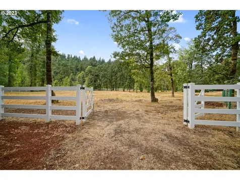 7495 Battle Creek Road SE Salem OR 97317
