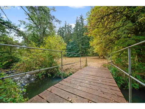 7495 Battle Creek Road SE Salem OR 97317