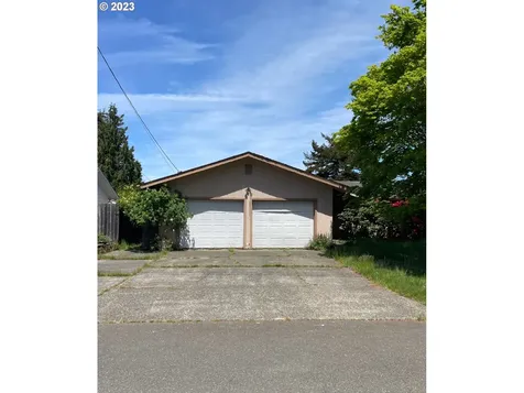 2940 Ridgeway Drive Reedsport OR 97467
