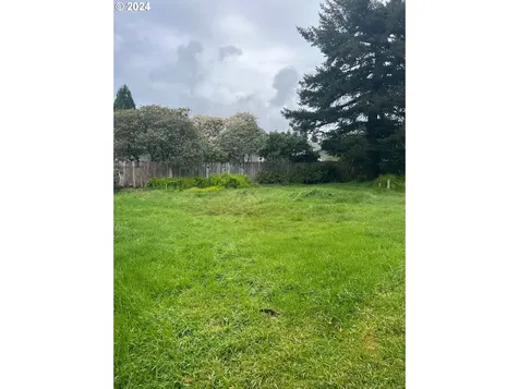 2940 Ridgeway Drive Reedsport OR 97467