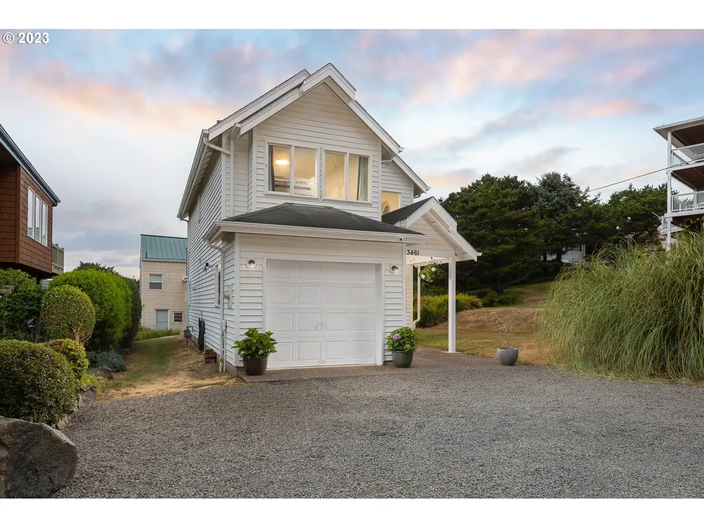 3461 Nw Lee Avenue Lincoln City OR 97367