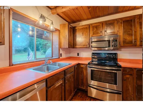 61 Morning Wings Road Washougal WA 98671