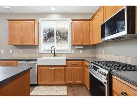 4504 NE 102nd Street Vancouver WA 98686