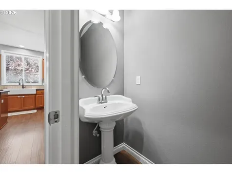 4504 NE 102nd Street Vancouver WA 98686
