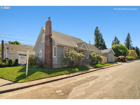 6986 Ne Graham Place Portland OR 97213