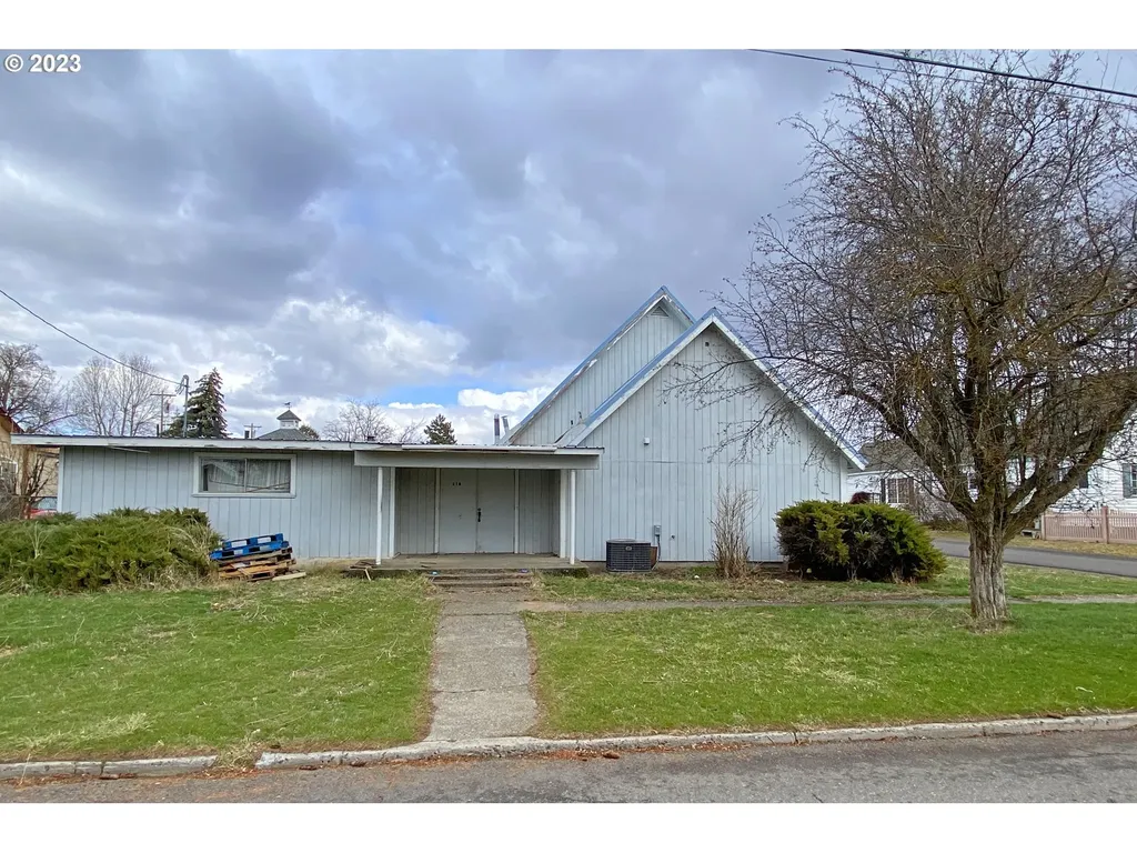 218 S Chatfield Street Goldendale WA 98620