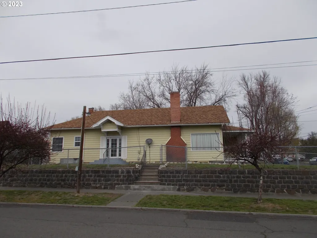 203 Nw 7th Street Pendleton OR 97801