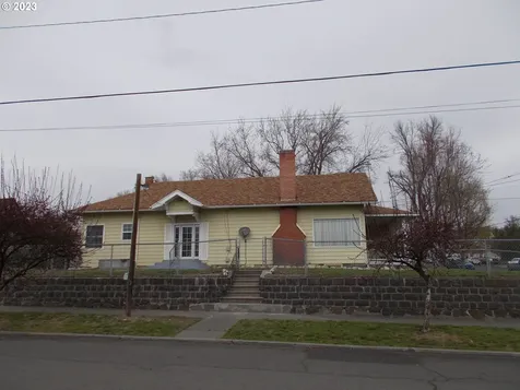 203 Nw 7th Street Pendleton OR 97801