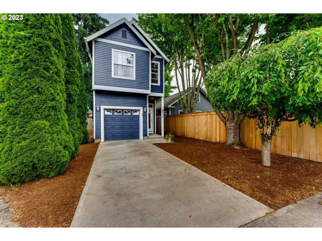 8712 N Drummond Avenue Portland OR 97217
