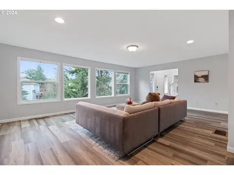 7730 Se 114th Avenue Portland OR 97266