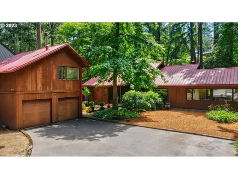2094 Ridgewood Road Lake Oswego OR 97034