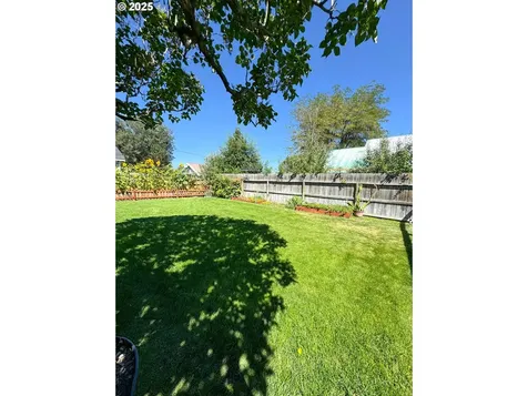 1295 D Street Baker City OR 97814