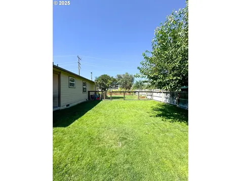 1295 D Street Baker City OR 97814