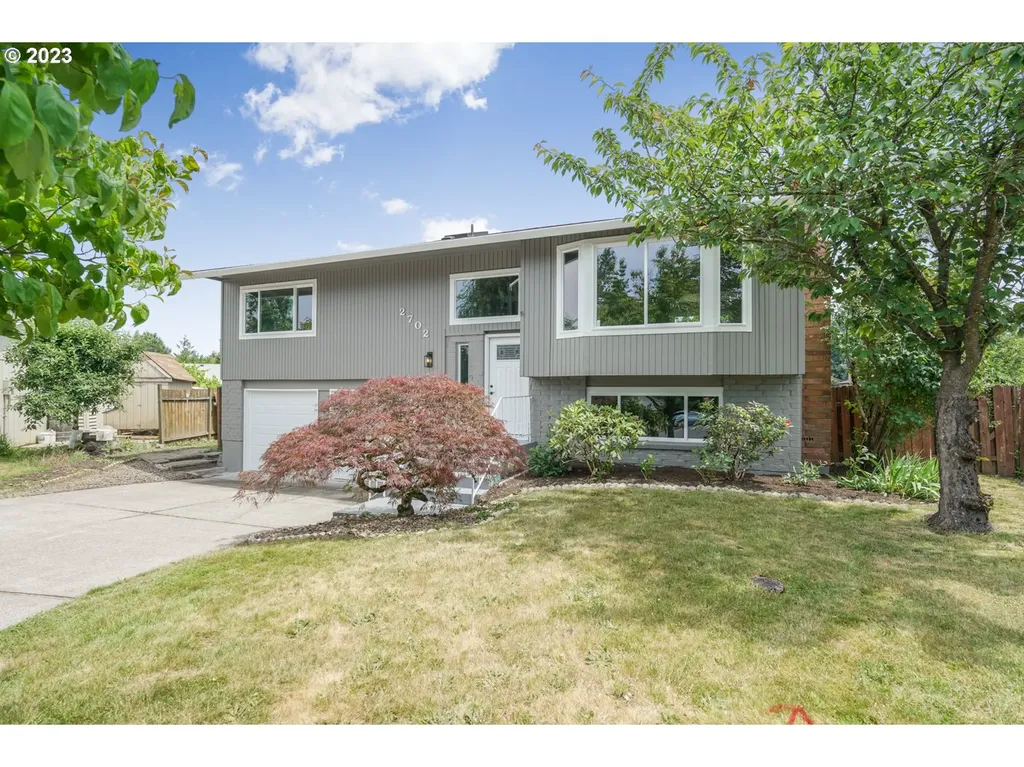 2702 Ne 8th Court Gresham OR 97030