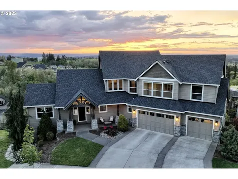 1831 Nw Larkspur Street Camas WA 98607