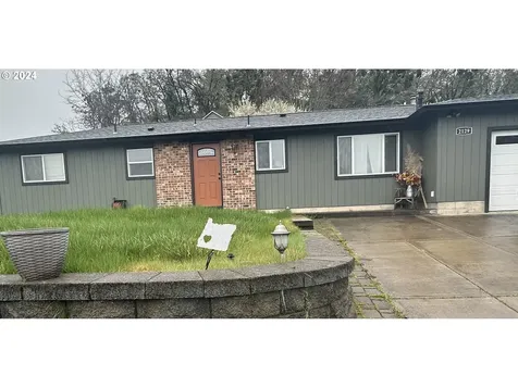 2129 Del Mar Drive Roseburg OR 97471