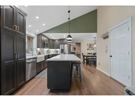 517 NE Osborne Court Mcminnville OR 97128