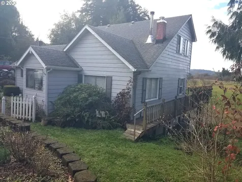 877 N Birch Street Coquille OR 97423