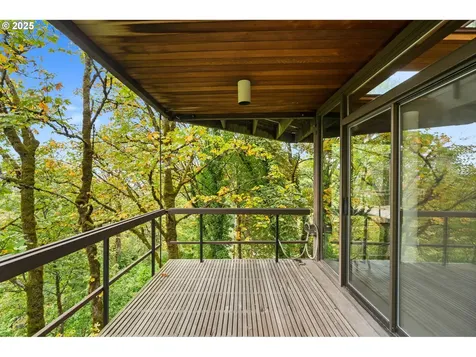 6432 SW Burlingame Place Portland OR 97239