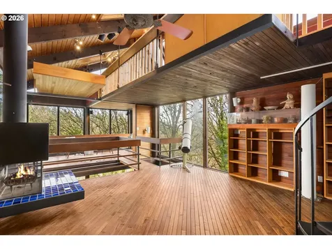 6432 SW Burlingame Place Portland OR 97239