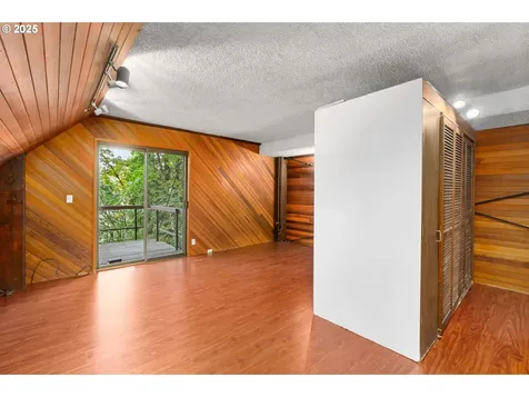 6432 SW Burlingame Place Portland OR 97239