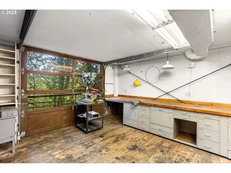 6432 SW Burlingame Place Portland OR 97239
