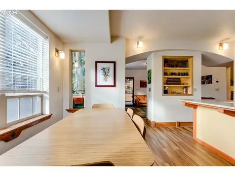 1660 Leatherwood Drive Eugene OR 97405