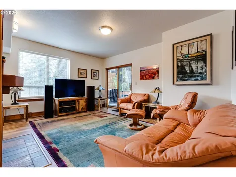 1660 Leatherwood Drive Eugene OR 97405