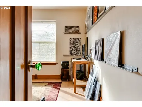 1660 Leatherwood Drive Eugene OR 97405