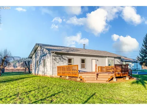 7346 Thurston Road Springfield OR 97478