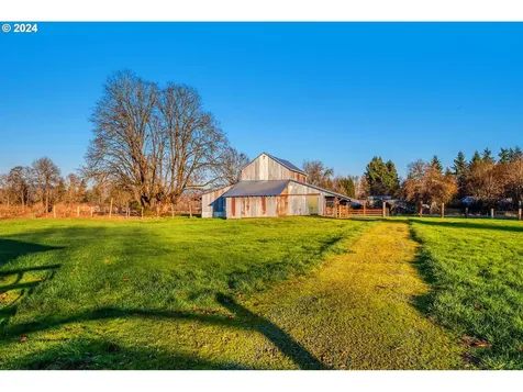 7346 Thurston Road Springfield OR 97478