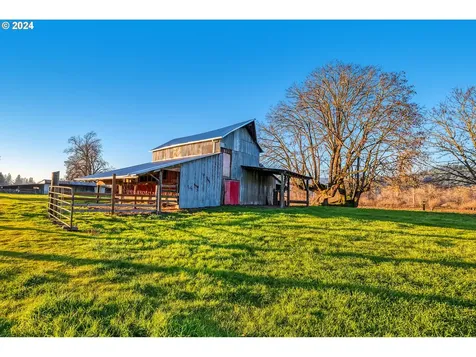 7346 Thurston Road Springfield OR 97478
