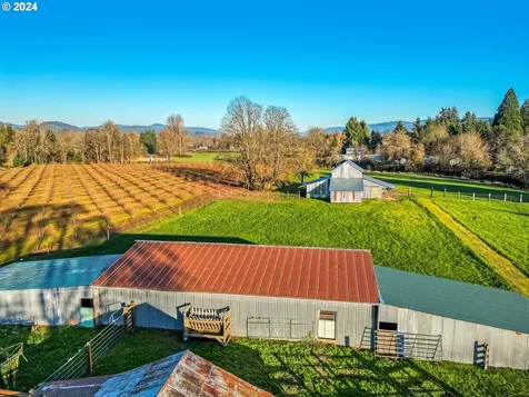 7346 Thurston Road Springfield OR 97478