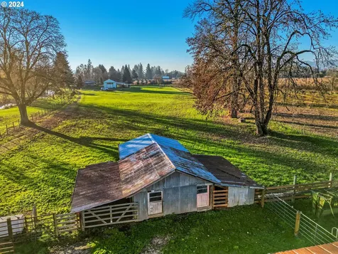 7346 Thurston Road Springfield OR 97478