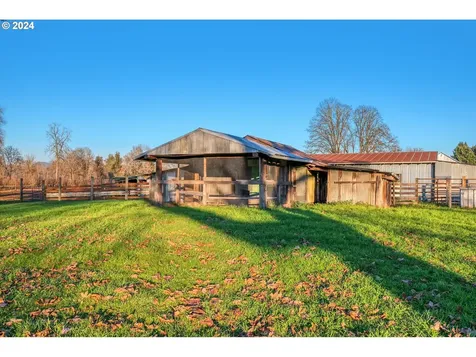 7346 Thurston Road Springfield OR 97478