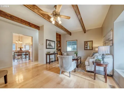 7346 Thurston Road Springfield OR 97478