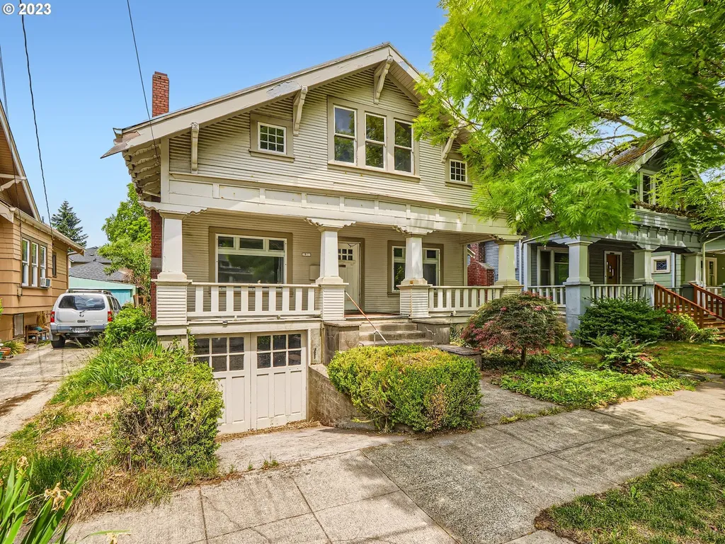 3951 Se Lincoln Street Portland OR 97214