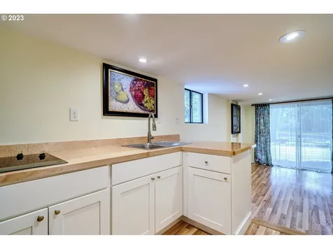 32635 Se Hurlburt Road Corbett OR 97019