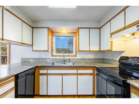 5510 Poplar Court SE Salem OR 97306