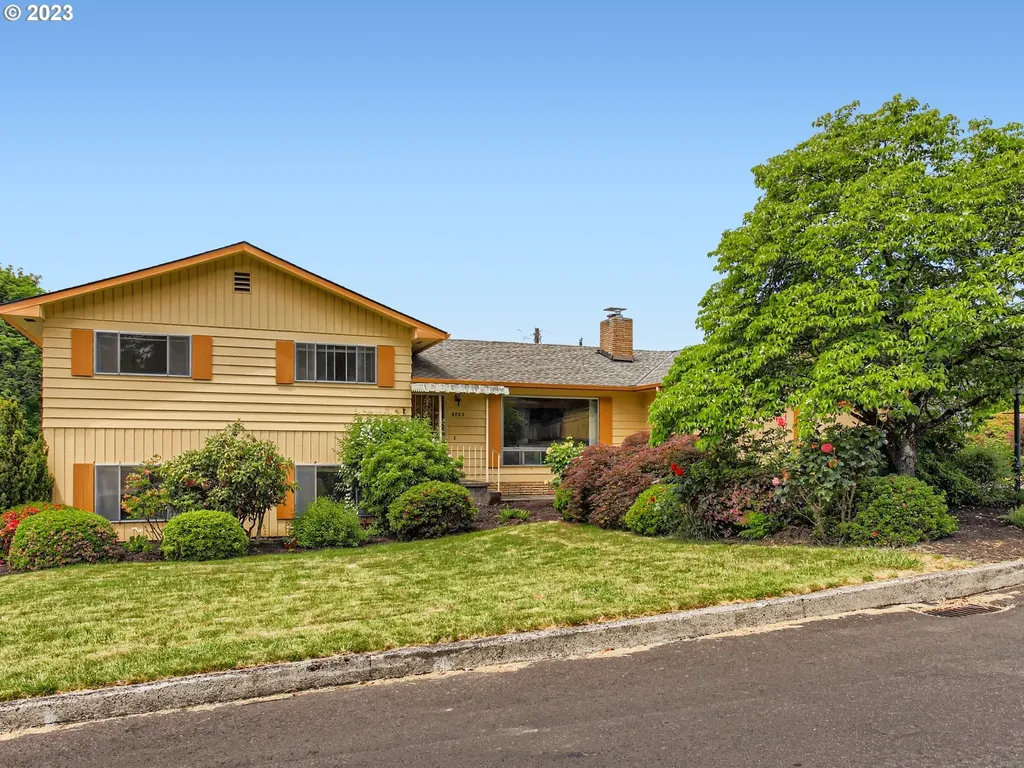 8753 Se Owen Drive Happy Valley OR 97086