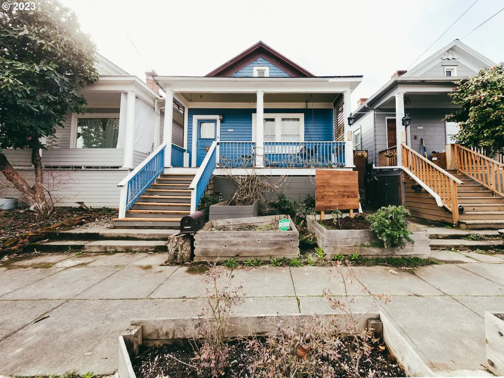 2933 Se 17th Avenue Portland OR 97202