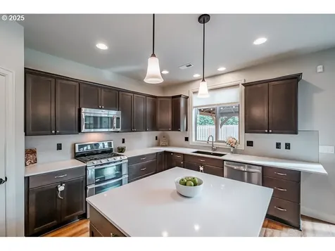 3321 SE Summerfield Drive Corvallis OR 97333
