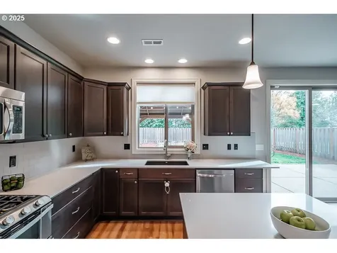 3321 SE Summerfield Drive Corvallis OR 97333