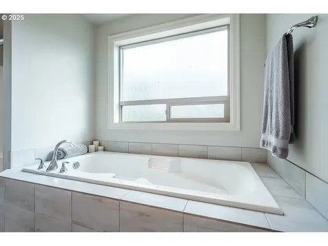 3321 SE Summerfield Drive Corvallis OR 97333